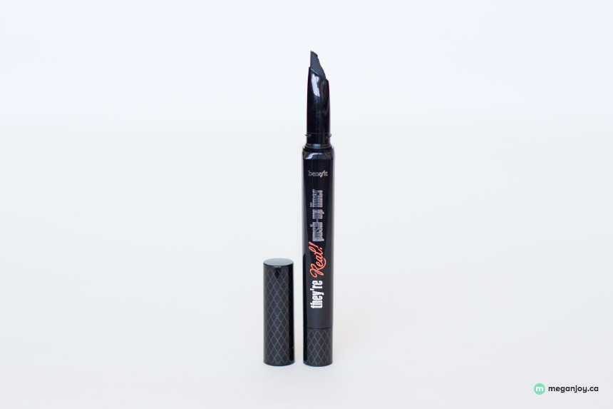 benefit-theyre-real-push-up-liner
