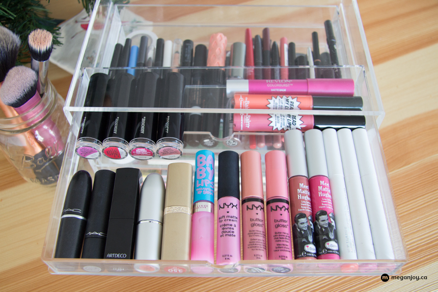 how to organize your lipsticks