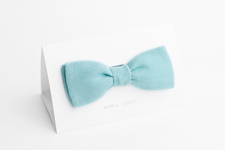 Tiffany blue bow tie from April Look Shop