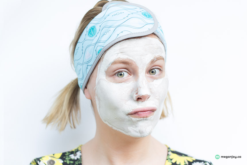 Mask Challenge Week 3 – Montagne Jeunesse Nut Oil Clay Face Masque