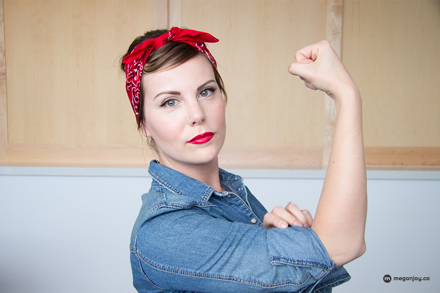 Last Minute DIY Halloween Costume: Rosie the Riveter